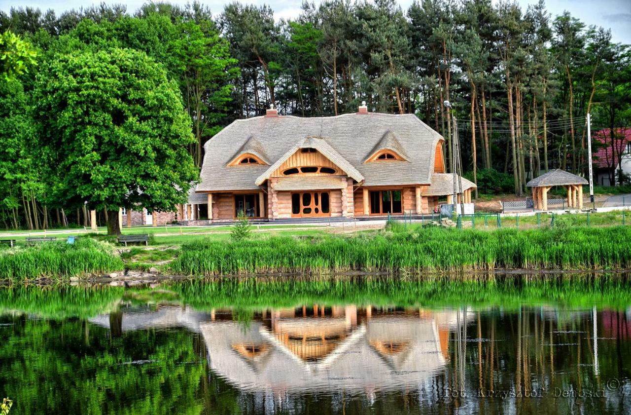 Noclegi Drewniana Chalupa Кобыла-Гура Экстерьер фото